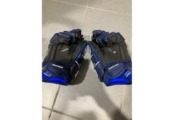 Gants Warrior CHL Occasion QR5 PRO Ou QRE10 -Ice Hockey Magasin gants warrior chl occasion qr5 pro ou qre10 1 4