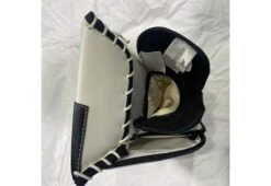 Gardien Bouclier Brian's SERIE M JUNIOR 7 Gardien Bouclier Brian's SERIE M JUNIOR -Ice Hockey Magasin gardien occasion bouclier brian s 1 7